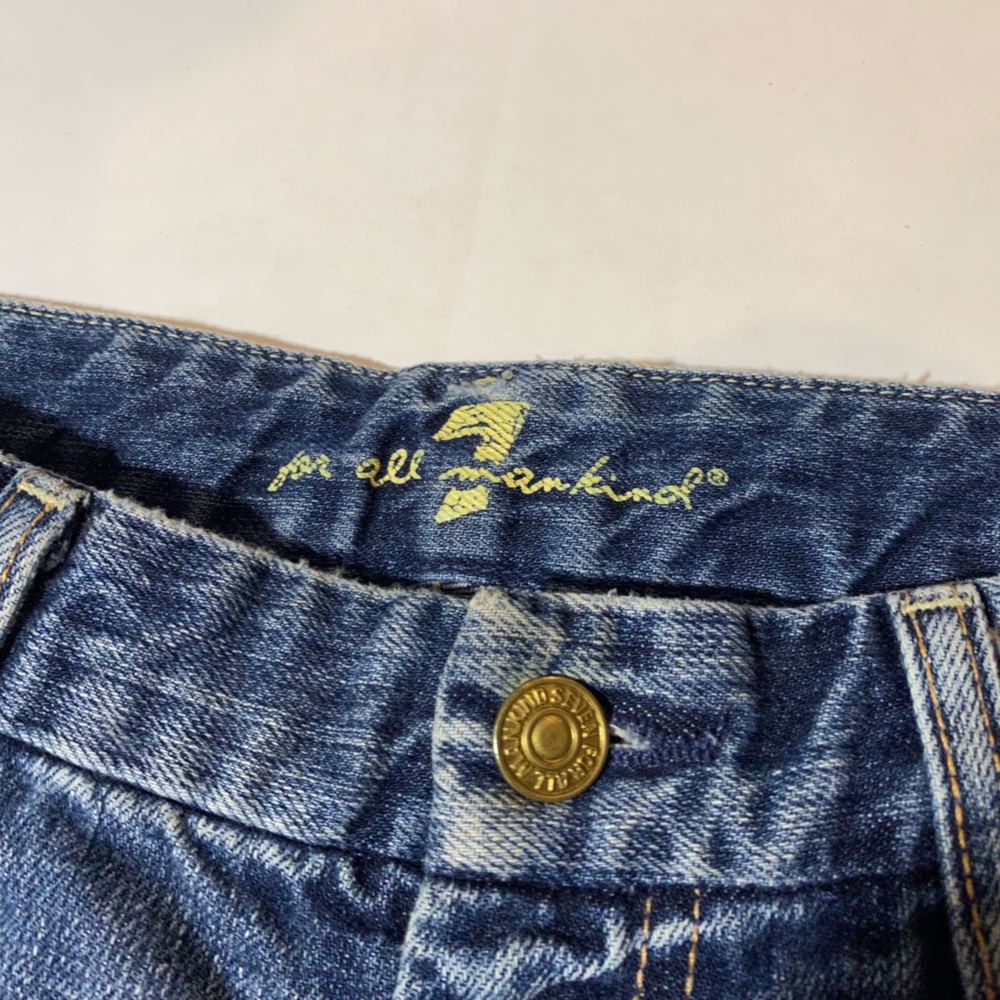 7 For All Mankind Cut-off Denim Shorts - Picture 2 of 7